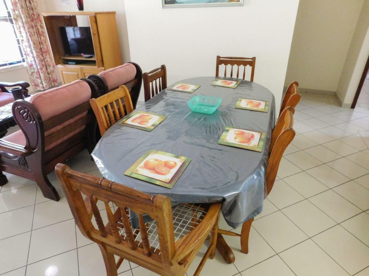Mama Mia Cottages Oslo Beach Port Shepstone Exterior foto