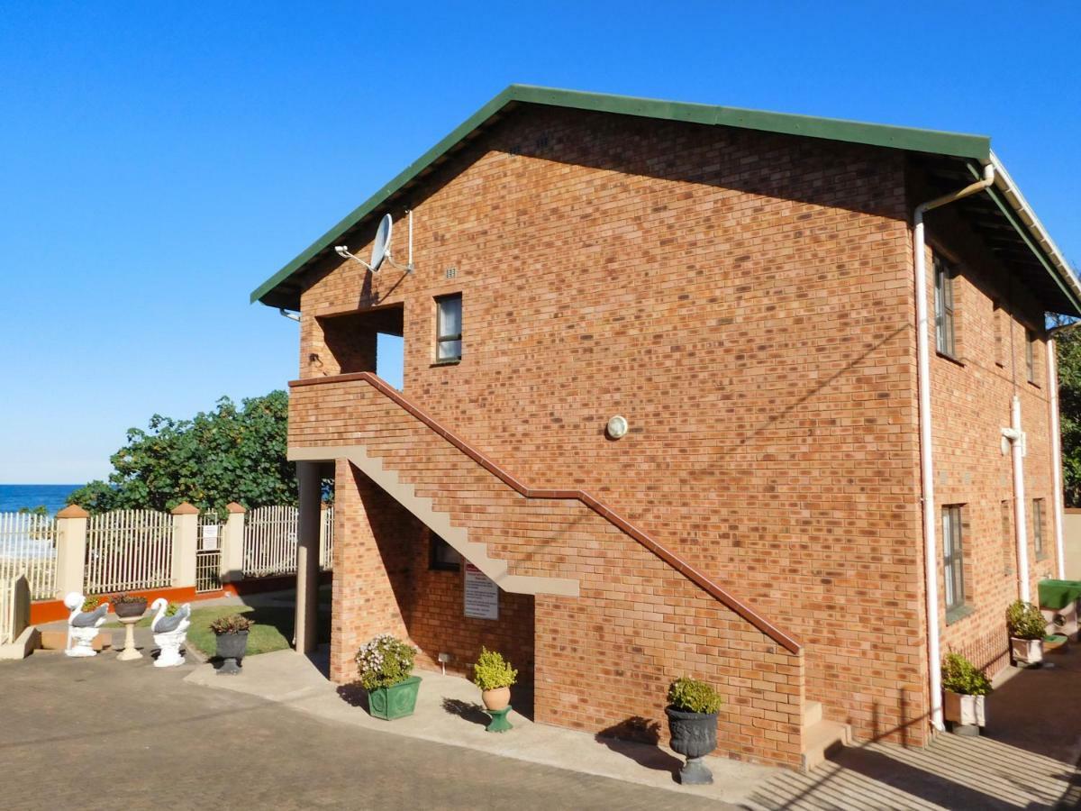 Mama Mia Cottages Oslo Beach Port Shepstone Exterior foto
